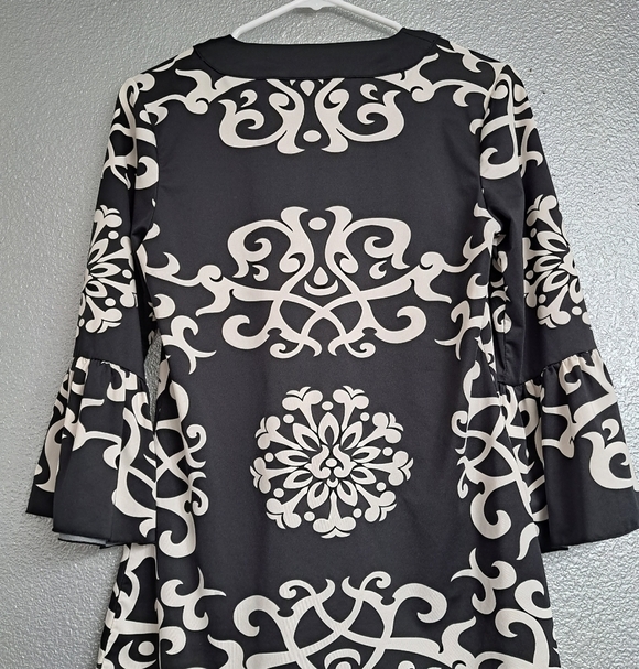 INC International Concepts Black & White Tunic Top   Size S - Picture 8 of 8